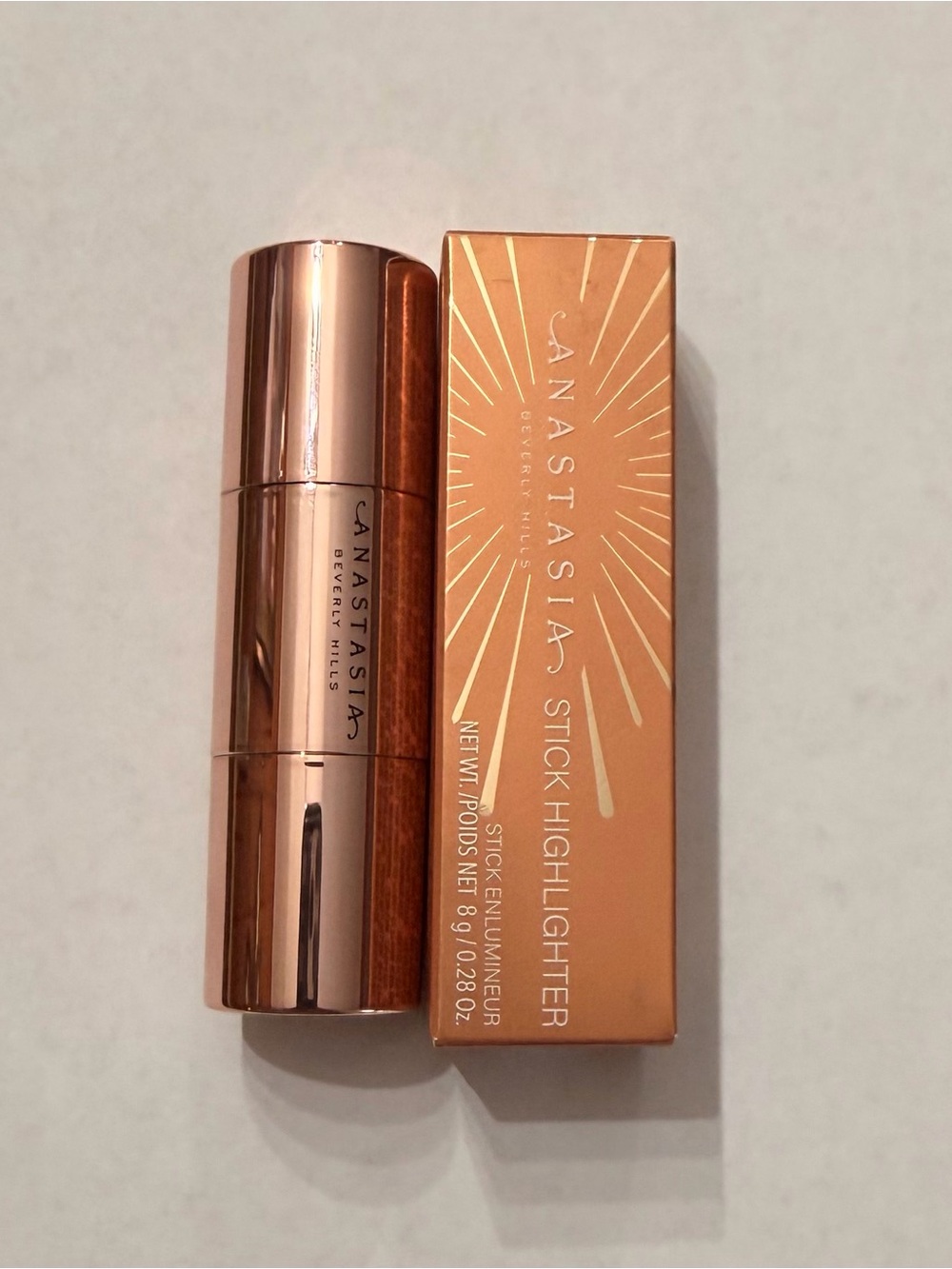 Anastasia Beverly Hills Stick
Highlighter Iced Out Full Size